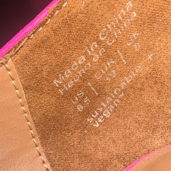 Call It Spring Fuchsia Heels - Picture 7 of 7